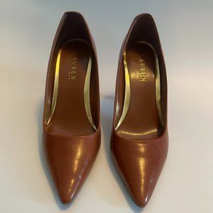 Brown Camel Pumps